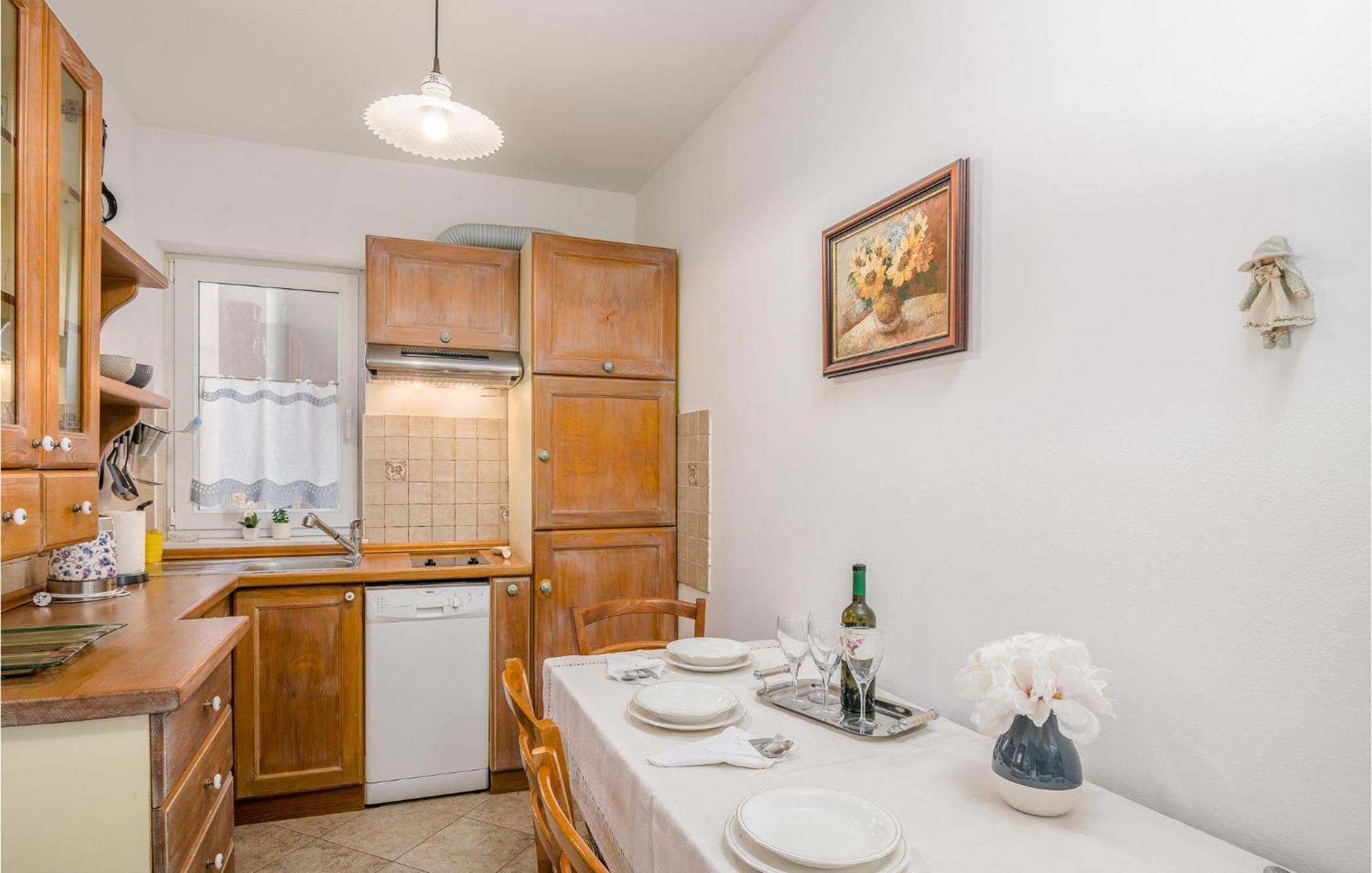 Gorgeous Apartment In Cizici With House Sea View Εξωτερικό φωτογραφία